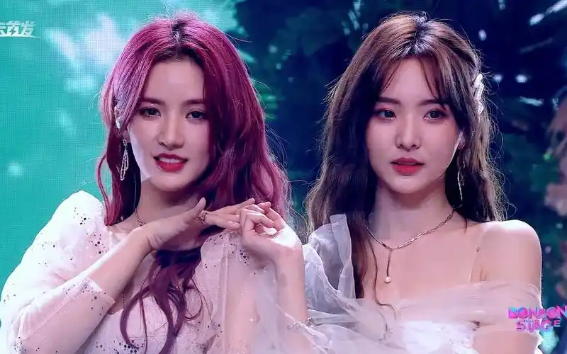 【硬糖少女303】首唱会 plmm 仙女下凡的绝美舞台