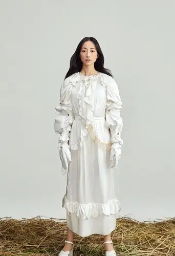 韩雪最新个性优雅写真图片_明星_美桌网