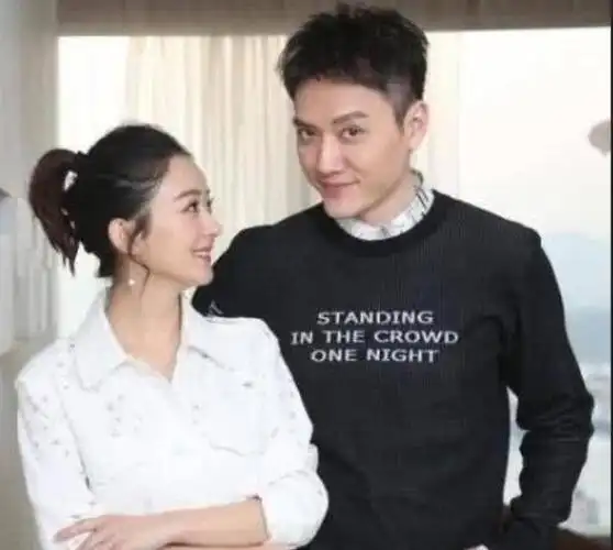 冯绍峰太自豪了:我那"大杀四方"的前妻赵丽颖,现在真是争气了