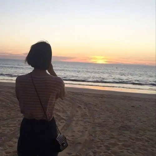 文艺唯美的情侣头像大全背影一人一张