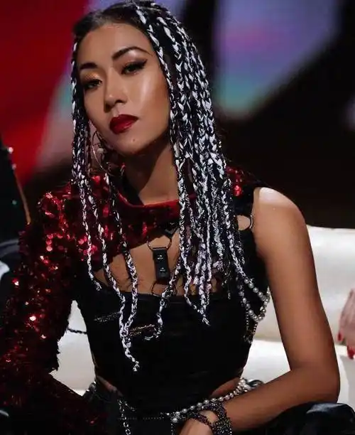 原创吉克隽逸当年被甩男友称其生孩子怕疼不想结婚这才与别人闪婚