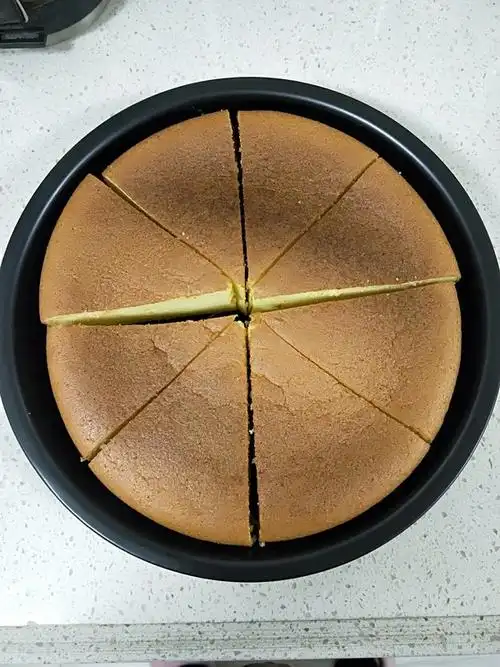 手机用户7052_4ck6做的烤箱做蛋糕(戚风蛋糕的做法)