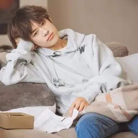 we11done 千玺同款卫衣连帽衫男女welldone秋冬情侣宽松潮