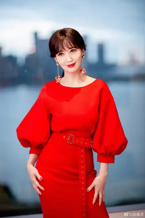 原创65岁赵雅芝依然美得不可开交