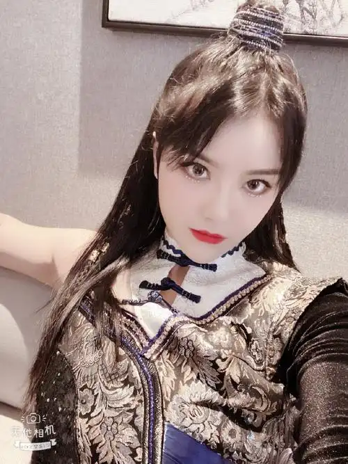 女团sing边丽的图集