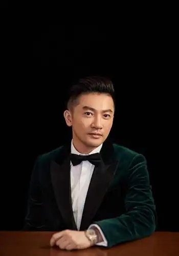 苏有朋这款新发型太有型,大叔变回乖乖虎,依旧阳光帅气!