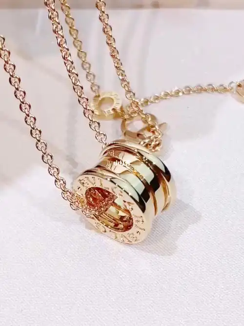 宝格丽弹簧项链