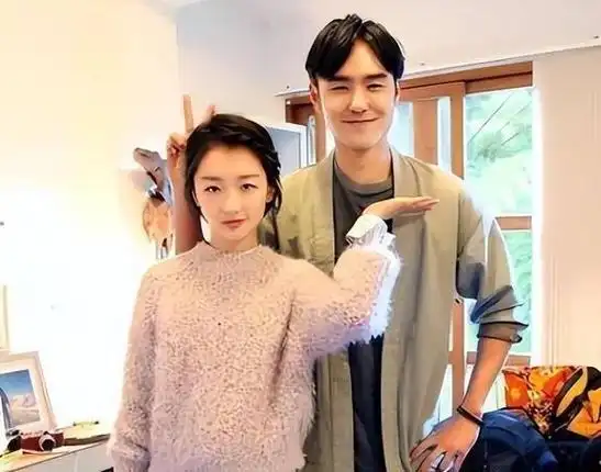 拍一部戏换一个男友,31岁的周冬雨,亲手将自己送上了"歪路"