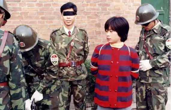 【转载】美女死刑犯枪决过程大全(震撼组图)转