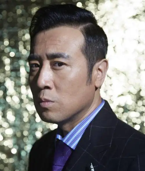 演技精湛的中年男神却和王丽坤传出过绯闻