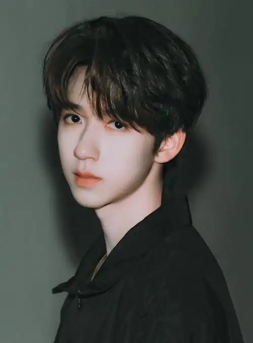 贺峻霖全员加速中##贺峻霖 十九摘星诵捷音