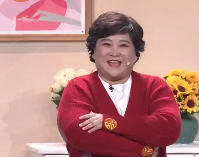贾玲瘦身剪影曝光,目测120斤往下,为留悬念春晚都放弃了