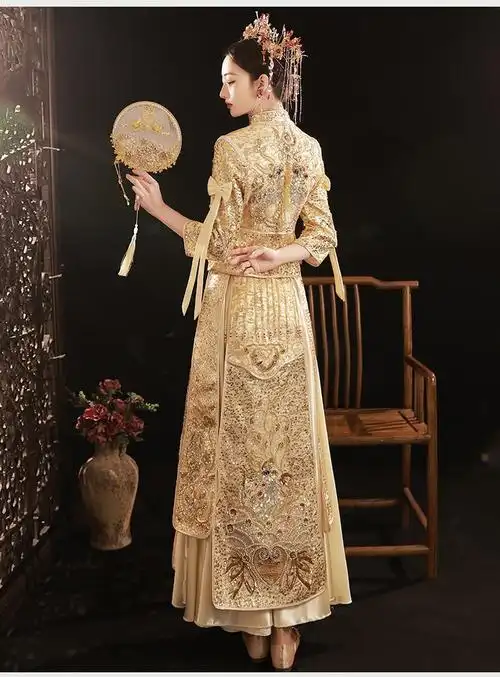 秀禾服新娘中式凤冠霞帔古装花嫁婚服宋制汉服高端秀禾服2022新娘重工