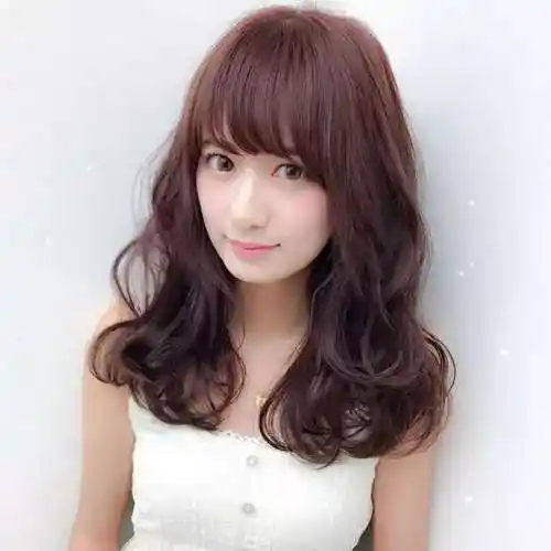 头发多的女生适合什么发型图片今年最流行的3款发型