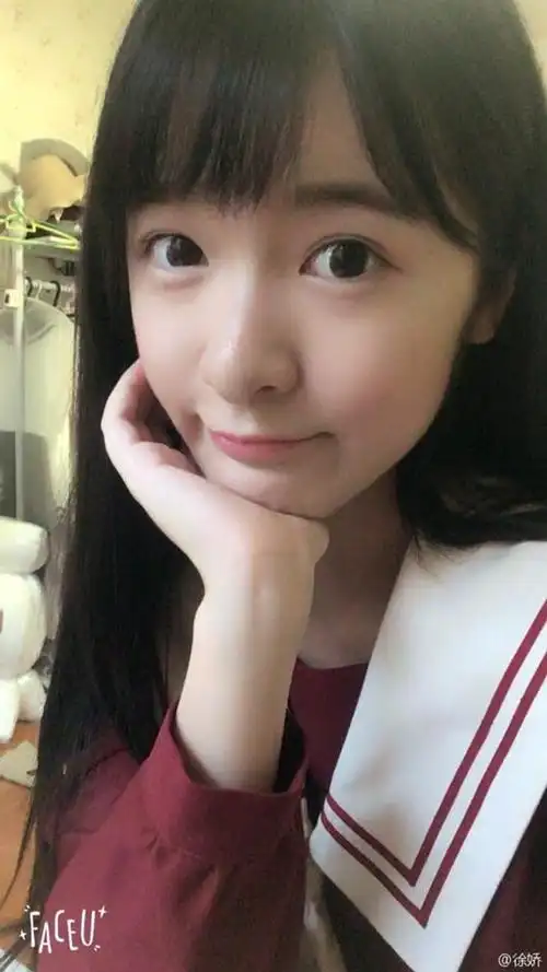 盘点「未满20岁就超高人气女艺人 top 5」,第一名"她"大概是前世救了