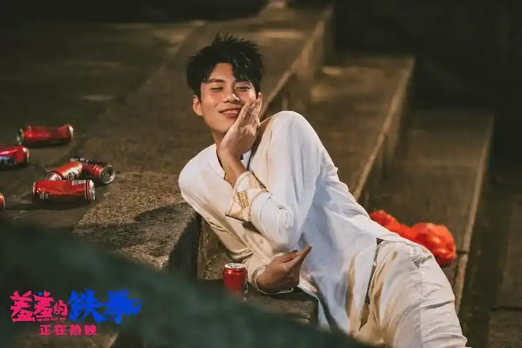 羞羞的铁拳_电影剧照_图集_电影网_1905.com