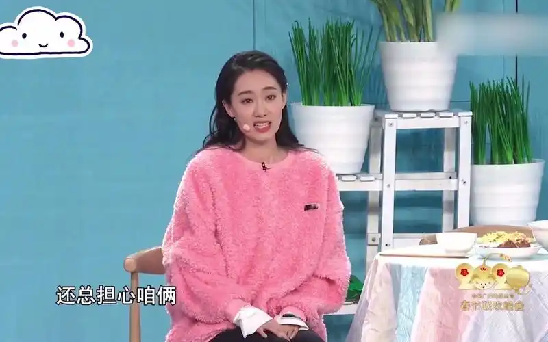 贾玲张小斐小品合集,婆媳二人勾心斗角,贾玲:你怎么这么阴呢?