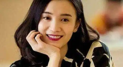 女演员小宋佳个人资料简历老公是谁和宋佳是同一个人吗