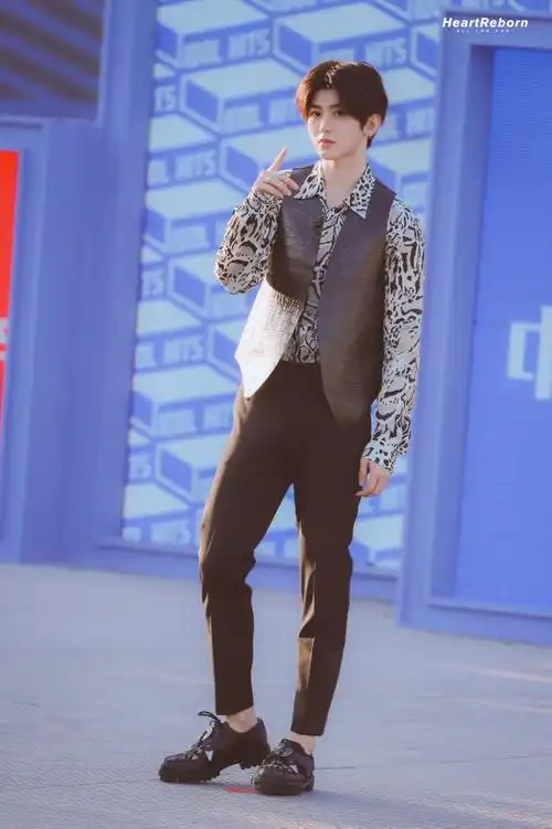 cr:heartreborn_蔡徐坤个站