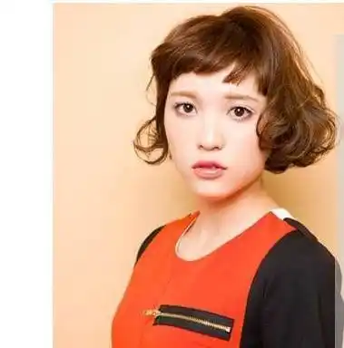 咖啡色发型图片时尚百搭更吸睛