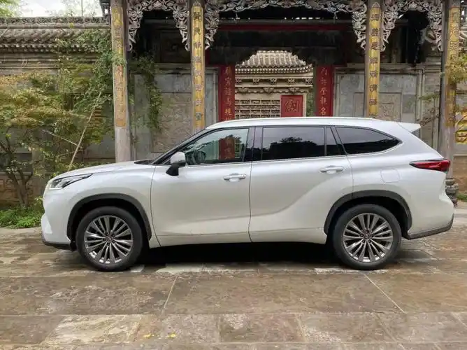 试驾全新第四代汉兰达,第四代汉兰达混动配置-第5张图片