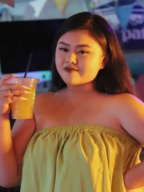 180斤胖女生日常妆容分享