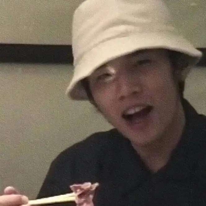 周杰伦 #头像 #干净男孩 我伦的头像 - 抖音