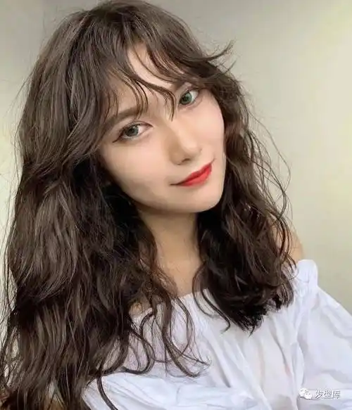 春节前发型别乱烫,烫发就选"全头烫"