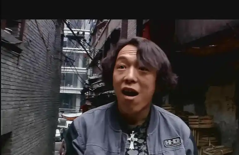 从50亿影帝到边缘角色,"消失"黄渤,张译的话依然真实