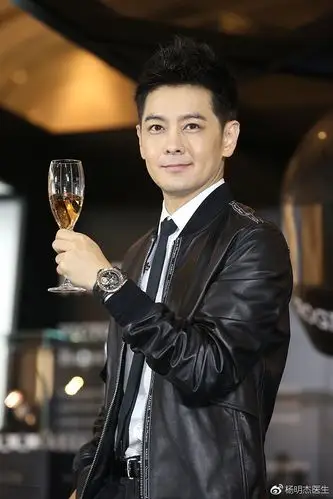 林志颖回应2200万买豪车#网友:怎么那么喜欢杠?逮着谁都杠?