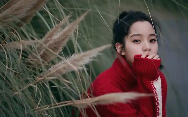 欧阳娜娜元气甜美写真图片桌面壁纸