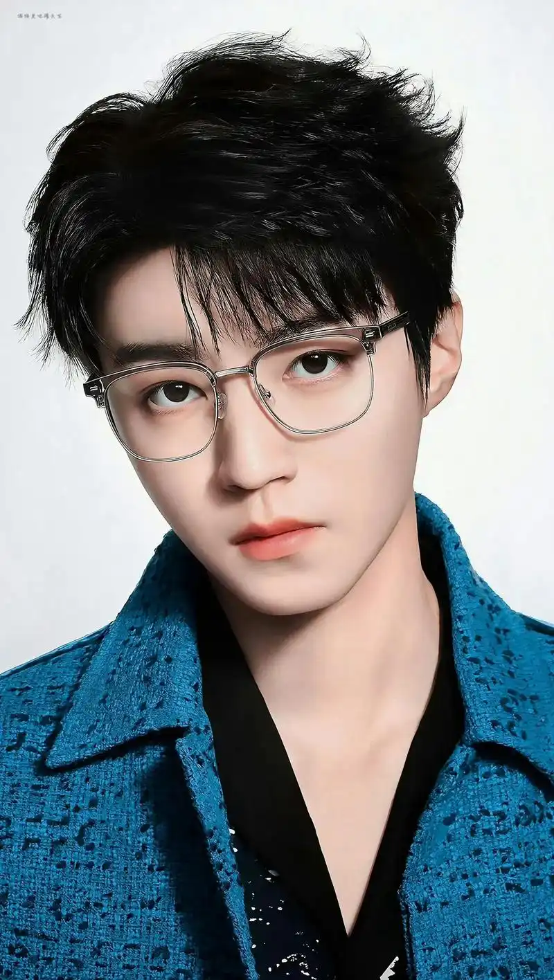 凯凯这个侧颜绝了#王俊凯 #三生有幸王俊凯 #王俊凯封神高清