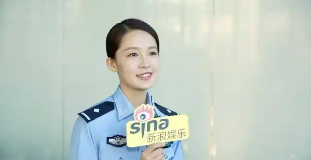 原创八位观众眼中的警花李沁看后终于明白为什么红的是她
