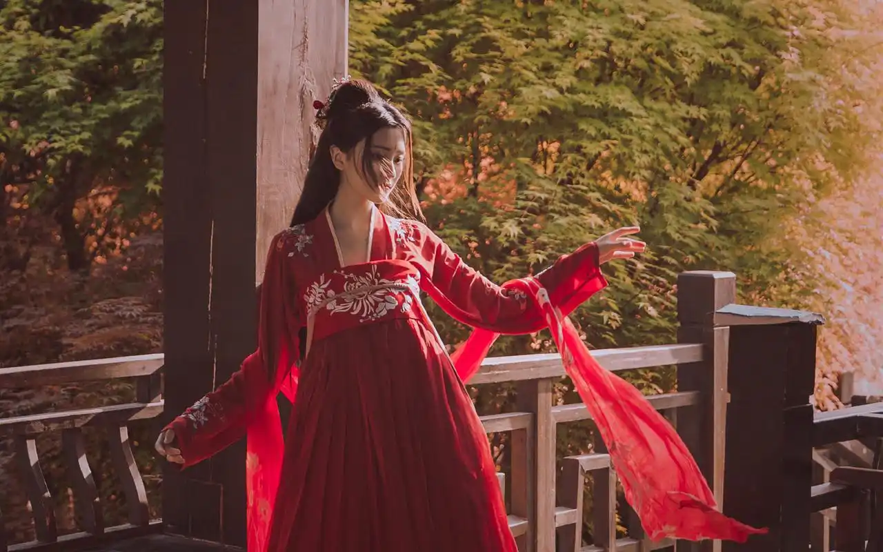 古风美女性感高清桌面壁纸