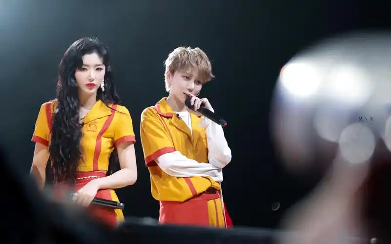 【昕雪】【刘雨昕】【孔雪儿】 《爱上你》(不甜不要钱!