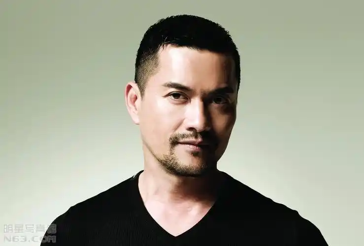 吕良伟写真图片-自制1440x1280壁纸.高清大图-明星写真馆n63.com