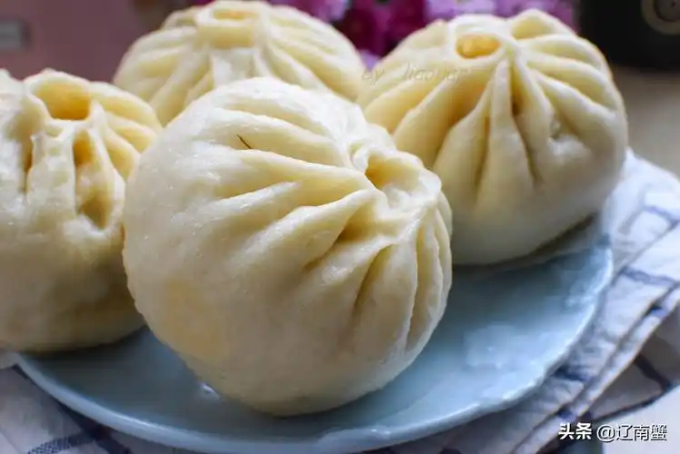其实,我们也不必太过追求"快",这方法学会了,自己蒸馒头蒸包子都变得