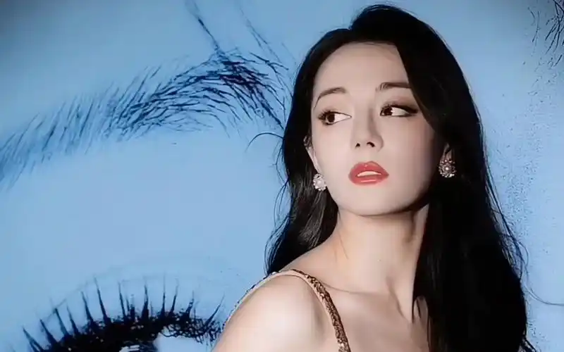 热巴侧一看还挺有料啊!