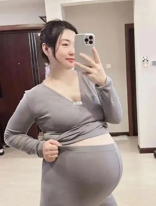 双胞胎孕妈终于熬到孕晚期了