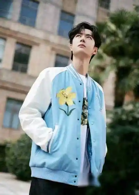 原创王一博压轴主演维和防暴队五一档期热血归来