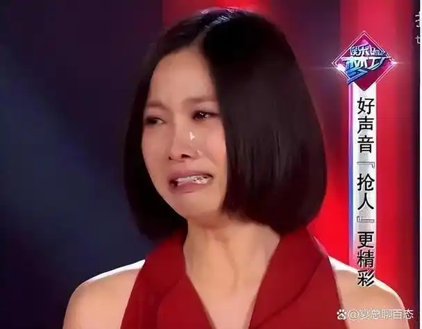 她便是后来轰动全国的歌手姚贝娜.