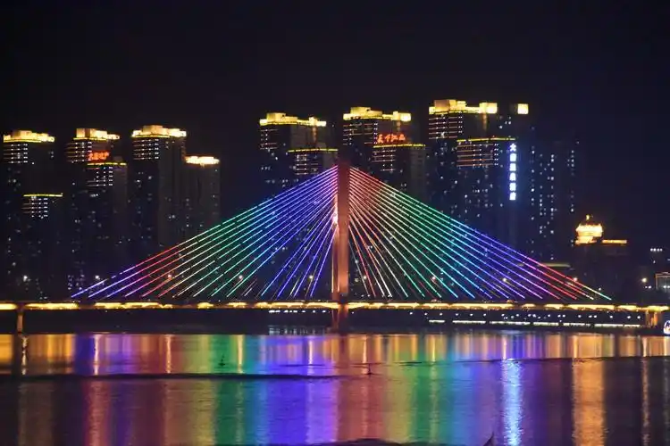 吉林市松花江畔夜景