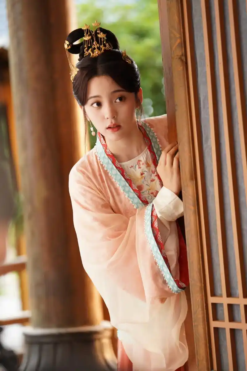 欧阳娜娜古装少女!