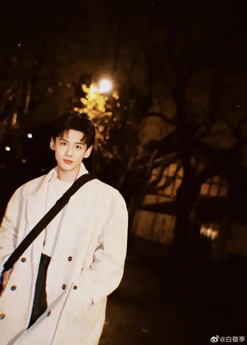 白敬亭 #少年感 #大帅哥 #分享照片 @dou 小助手  - 抖音