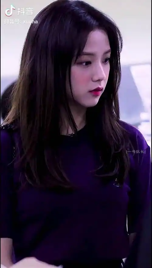 金智秀的超清神颜怼脸拍来啦blackpinkjisoo不送