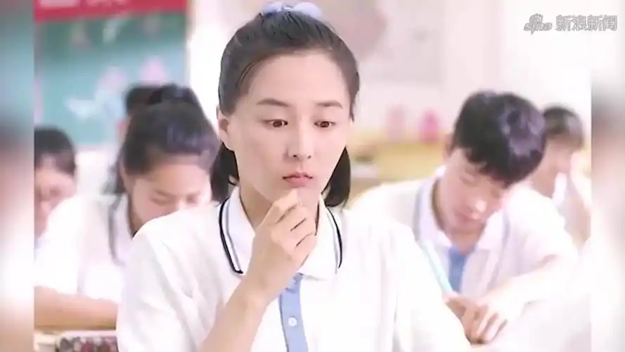 教室的那一间:你们完美的诠释了欺软怕硬这四个字