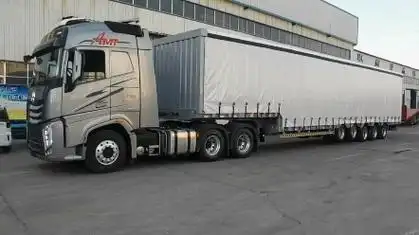 侧帘篷布运输半挂车