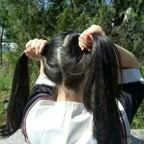 柔らかい萌え女生头像双马尾萝莉软妹闺蜜头像