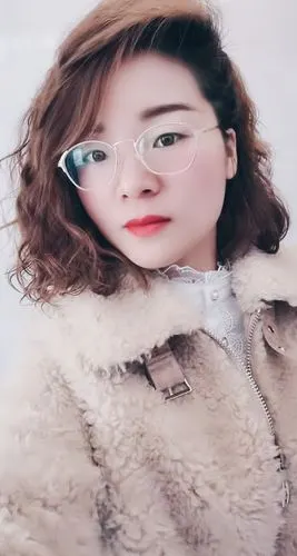 37岁离异女征婚照片(id:4466394)_浙江嘉兴征婚交友_我主良缘网