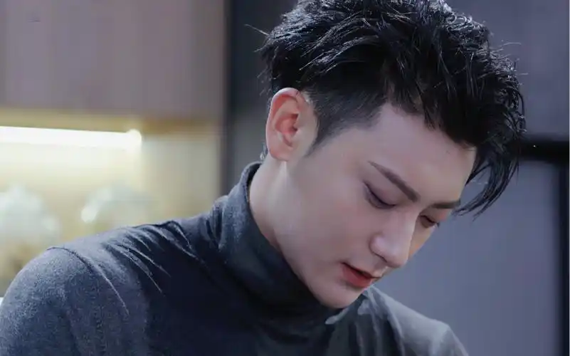 狗狗永远是人类最忠诚的伙伴 沈觅和卡洛(黄子韬新剧里的狗狗)的故事